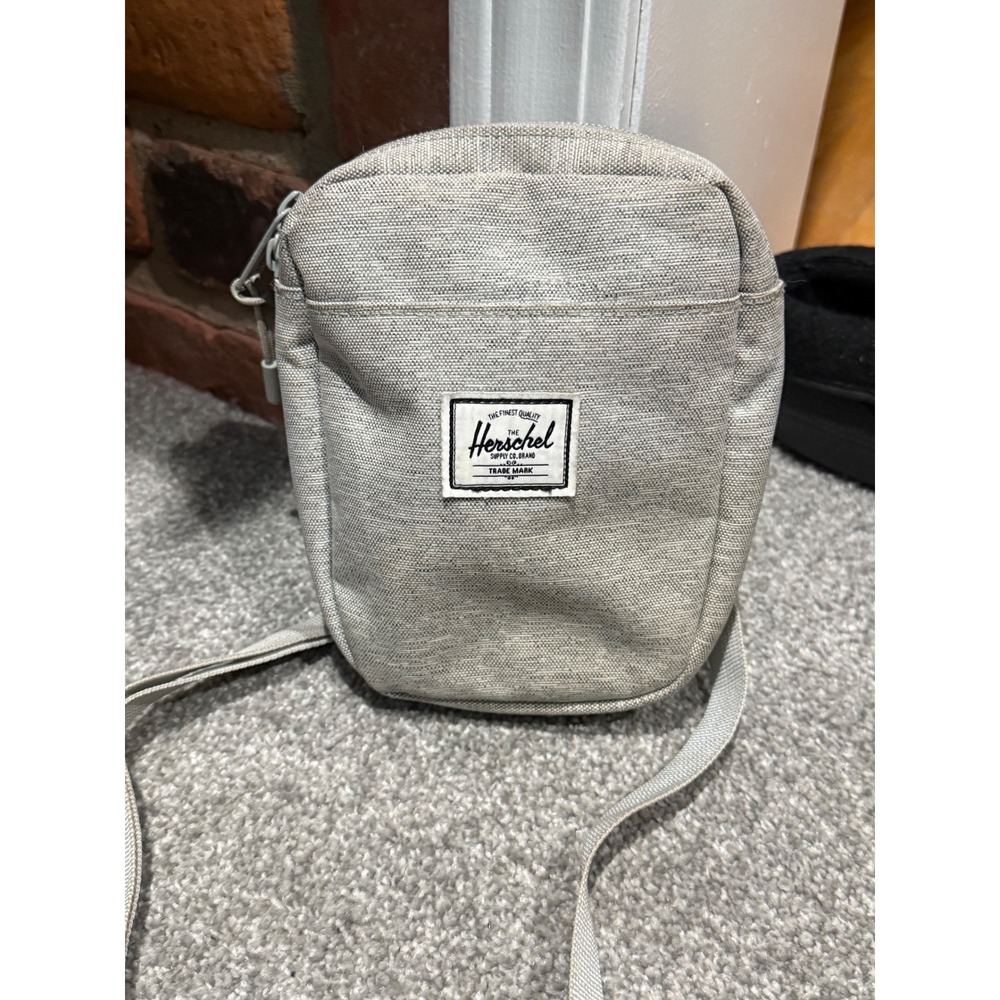 Herschel Supply Co Cruz Crossbody Bag Heather Grey Canvas Travel Messenger Bag